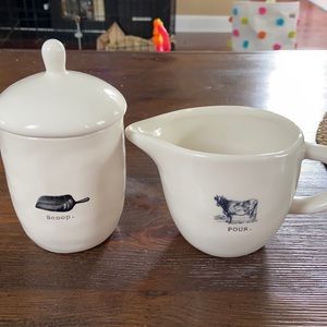 Rae Dunn scoop and pour